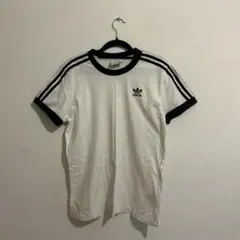 adidasTシャツ