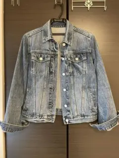 Item thumbnail for item 8a16eaf4-0f34-4403-a655-efb419ae1f7f