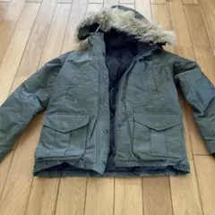 ミューザ　ダウンジャケット　カナダ製