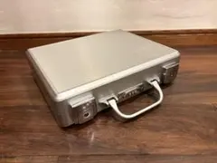 バイオハザード 5周年記念 スペシャルパッケージ アタッシュケース