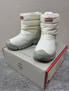HUNTER スノーブーツ　ホワイト　UK11(17.5-18cmくらい )