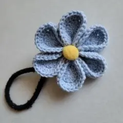 ハンドメイド　かぎ針編み　単色　花形ヘアゴム　No.1