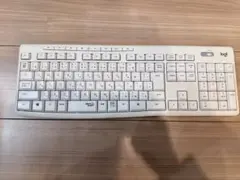 Logi ホワイトワイヤレスキーボード