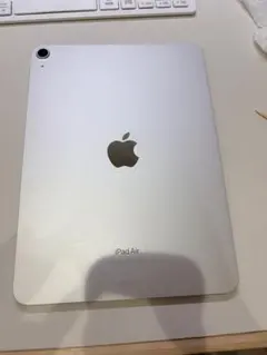 こと様専用 iPad Air 5th256gb 画面割れバッテリー残量90.5% - メルカリ