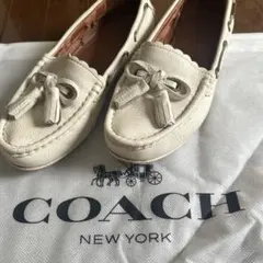 COACH タッセル ローファー ホワイトのサムネイル