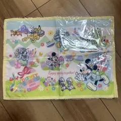 Item thumbnail for item 933947bc-9178-44f4-b20d-f20f18b1850e