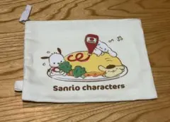 サンリオ　ポチャッコ　シナモロール　ポムポムプリン　ポーチ　フラットポーチ