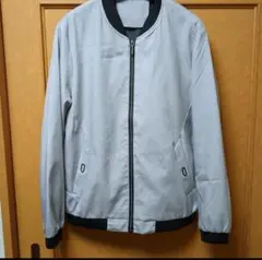 グレー ジップアップ ジャンパー