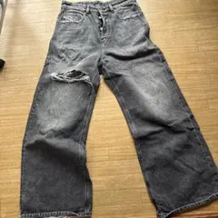 ダークグレー ワイドレッグ デニム