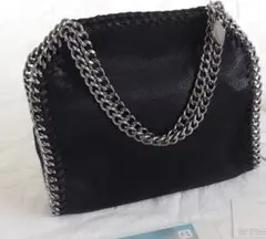 ブラックレザーショルダーバッグ