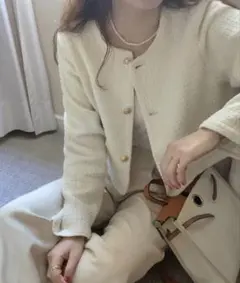 金ボタン ノーカラージャケット