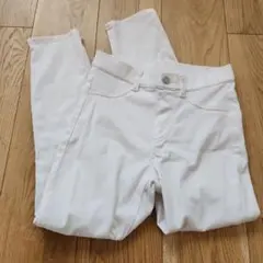 ユニクロ　白　パンツ　Sのサムネイル