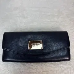 美品MICHAEL KORS ブラックレザー長財布