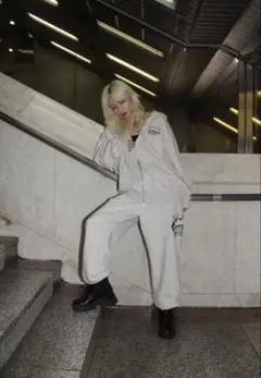 9090 キングロゴ　フーディー&パンツ上下セット　グレーピンク