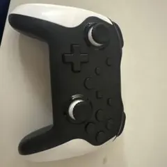 ゲームコントローラー 210-T9003 ブラックホワイト