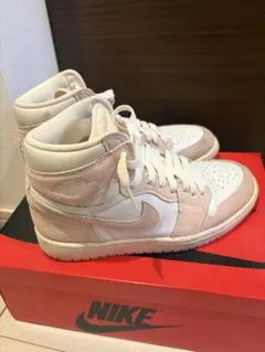 Air Jordan 1 Retro High OG ジョーダンワンピンク