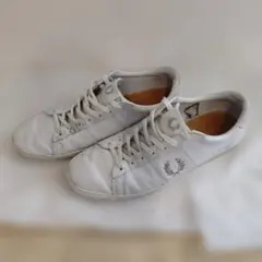 FRED PERRY ホワイトスニーカーのサムネイル
