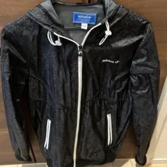 adidasオリジナルス　ナイロンジャケット Sサイズ