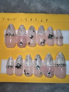 ハンドメイドジェルネイルチップ(1枚おまけ付き)