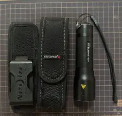 LED LENSER P7 ハンディライト 本体 (ケース2個付き)のサムネイル