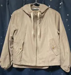 ikka フレアマウンテンパーカー　ベージュ