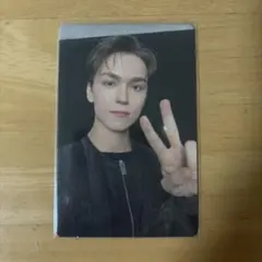 SEVENTEEN バーノン　follow again セルカ