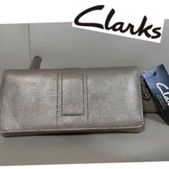 ❣️新品❣️Clarks 本革レザー長財布（メタリックカラー）