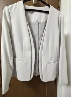 ノーカラージャケット ライトグレー フォーマル オフィス カジュアル　N.