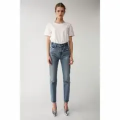 MOUSSY マウジー　MVS SKINNY ストレートデニム　24サイズ