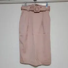 ピンク タイトスカート ウエストベルト付き