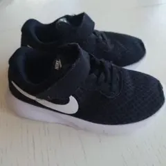 Nike スニーカー