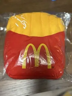 マクドナルド 2026年版 ポテト型クッション 新店舗オープン記念 非売品 マクドナルド 2026年版 ポテト型クッション 新店舗オープン記念 非売品