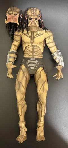 ネカ　THE PREDATORアンアーマード アサシン・プレデター フィギュア