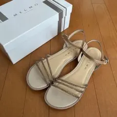 MELMO ビジュー付き ストラップ サンダル Lサイズのサムネイル