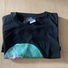 PEDROこの世はヘドが出るほど不条理で溢れているTシャツ Lサイズのサムネイル