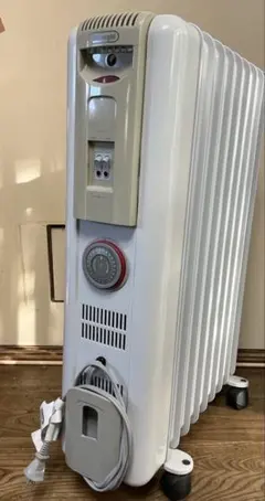 DeLonghi オイルヒーター 本体　札幌or近郊　手渡しのみ