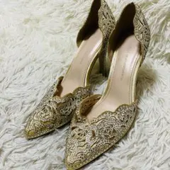 GRACE CONTINENTAL カットワークパンプス 24.5cm ビジューのサムネイル
