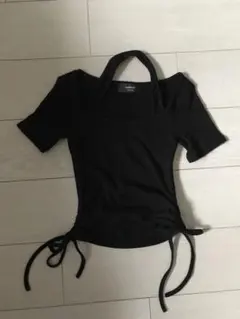 DARPHIN トップス　オフショルダー　Tシャツ　韓国