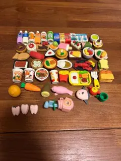 イワコー　おもしろ消しゴム53個セット