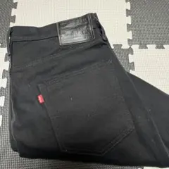 Levi's ブラックデニムパンツ