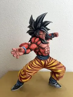 smspドラゴンボール 孫悟空 スーパーサイヤ人4 リペイントフィギュア