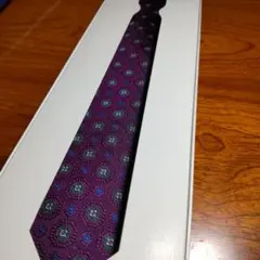 新品HUBERTシルクネクタイ　イタリア製