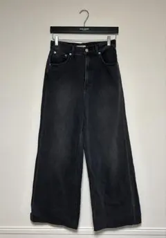 Item thumbnail for item 3480f6d1-9e36-41a8-ac2a-a0fedf8c3043