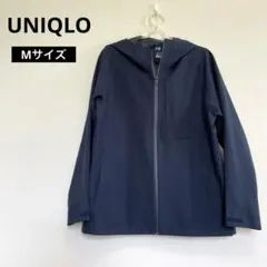 UNIQLO ユニクロ ブロックテックパーカー Mサイズ ネイビーのサムネイル