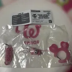 TWICE LOVELYS アクリルカラビナフロッキーマスコットガチャ モモ