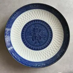 有田焼 萬泉窯 大皿 31.5cm 染付 盛皿 飾皿 萬泉 陽刻 牡丹のサムネイル
