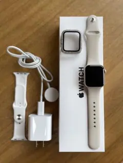 Apple Watch SE 第二世代GPSモデル40mm 美品⭐︎