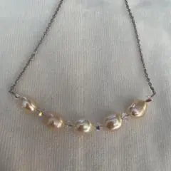 お子様用淡水パールとスワロフスキーのネックレス