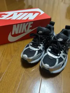 NIKE V2Kラン