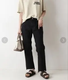 美品✨フレームワーク　 裾スリット デニムクロップドパンツ　黒　ブラック　日本製のサムネイル